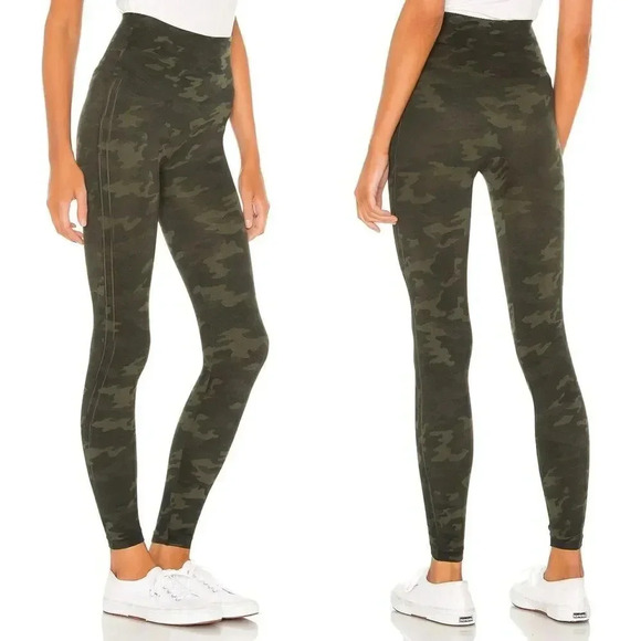 Spanx Look At Me Now Seamless Green Camo Leggings XS Tummy Control Activewear - Picture 2 of 10